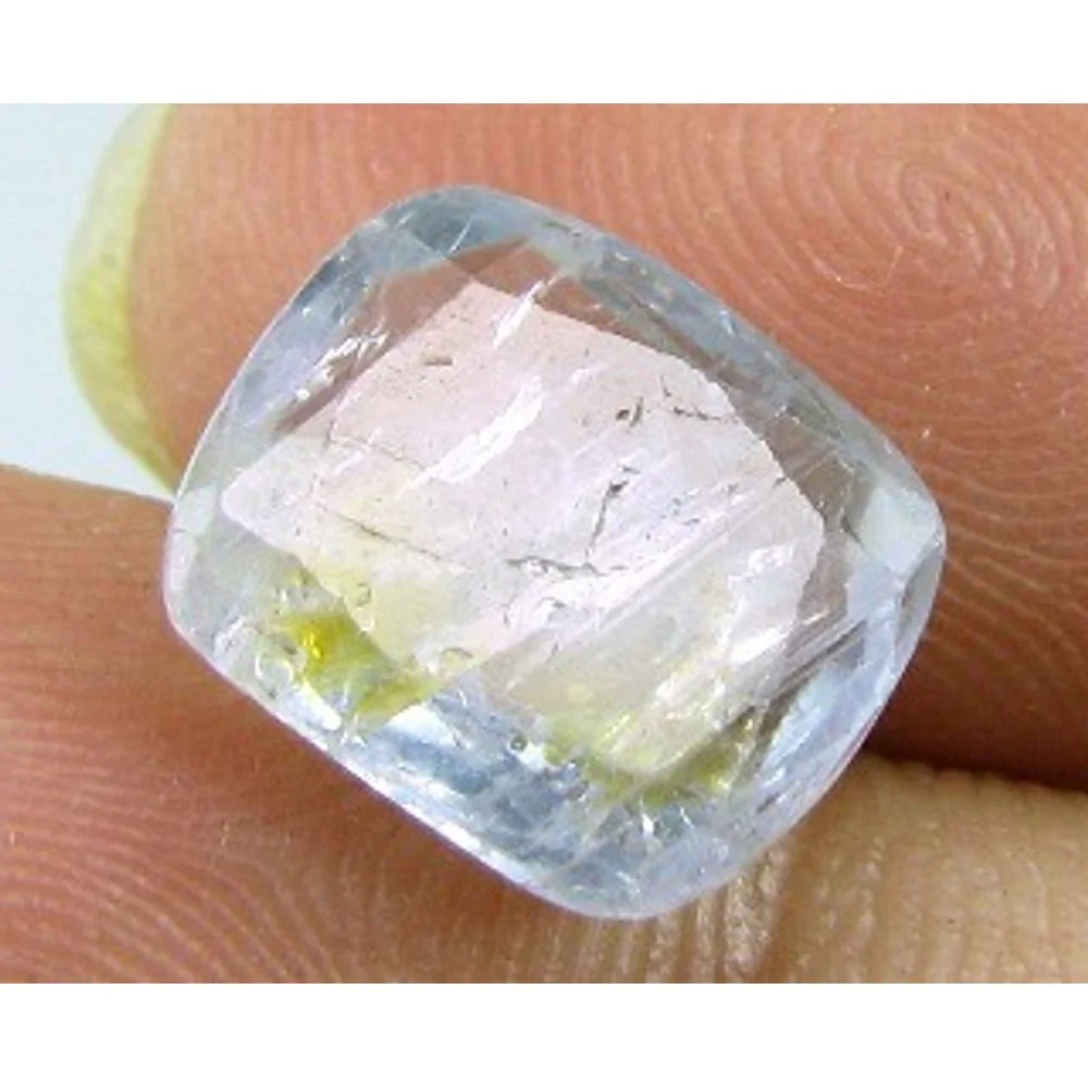 3.2Ct 100% Natural Earth Mined Blue Sapphire - Image 3
