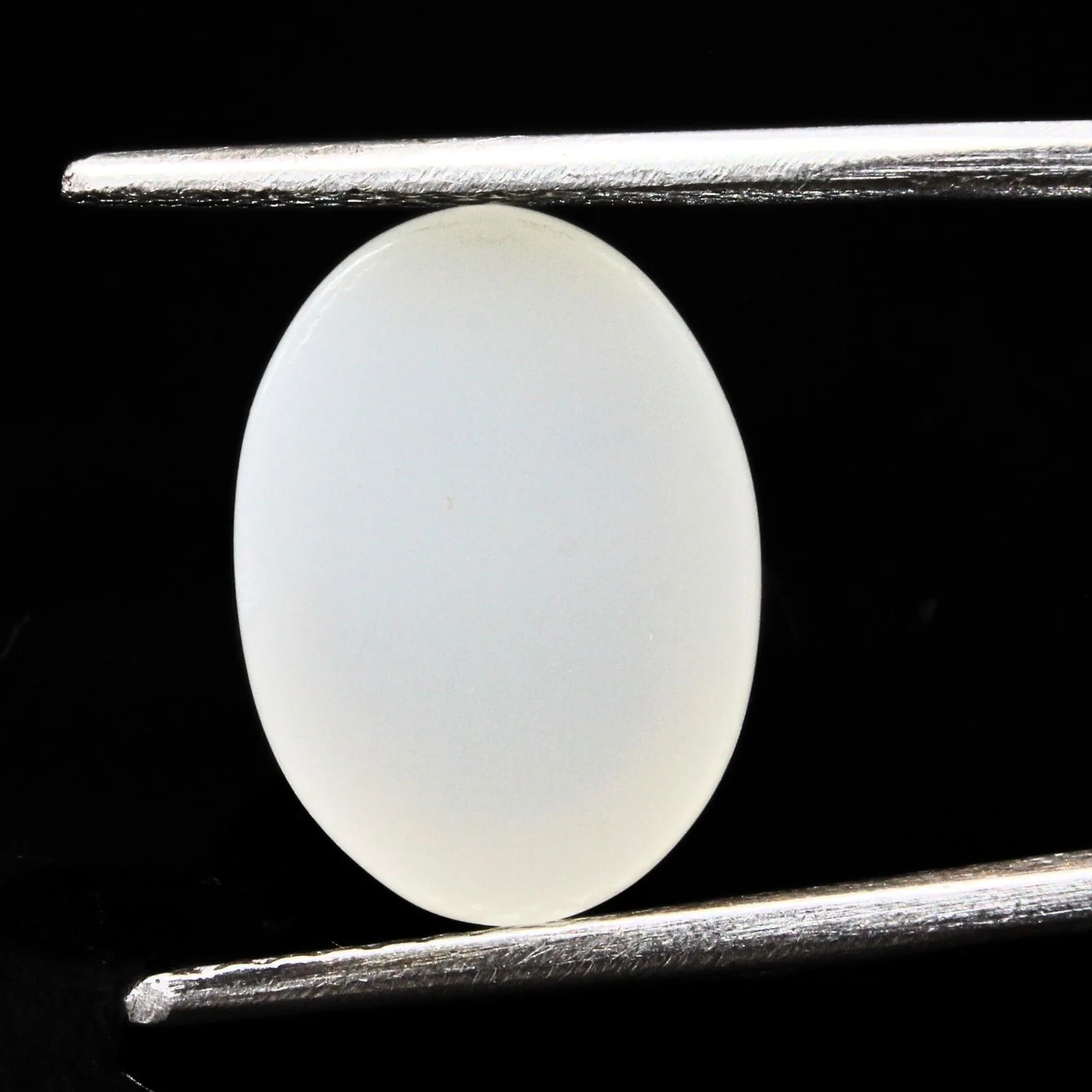 5.4Ct Natural Classic milky Moonstone Oval Gemstone - Image 3