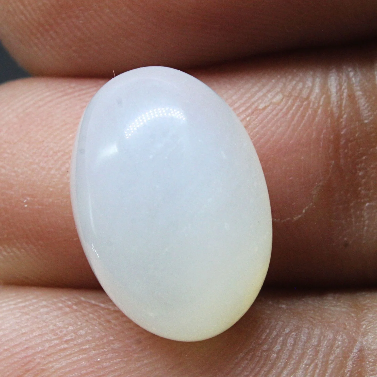 5.7Ct Natural Cloudy white Moonstone Gemstone For Astrology - Image 2