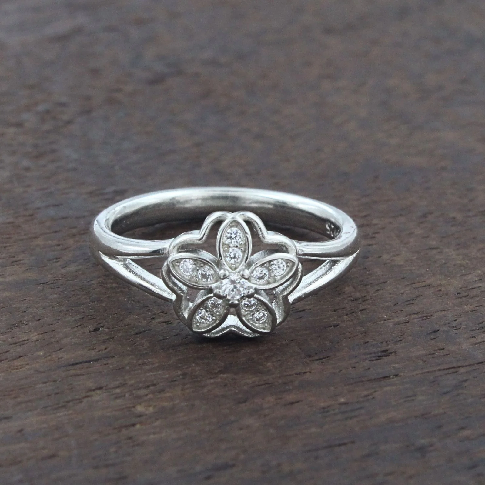925 Real Silver Flower Ring White CZ Studded Platinum Finish