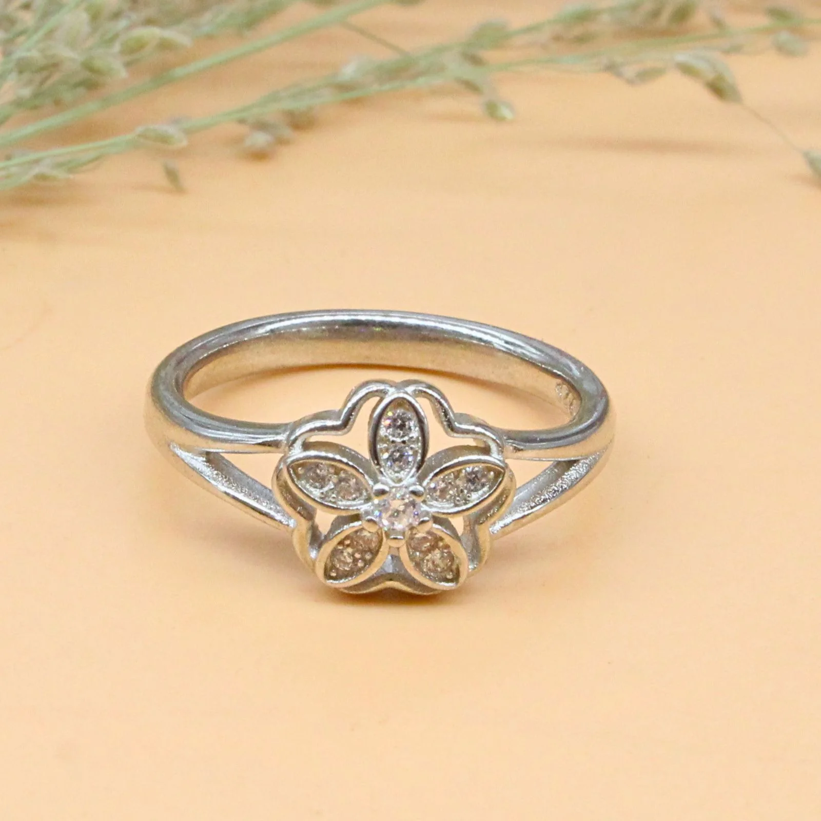 925 Real Silver Flower Ring White CZ Studded Platinum Finish - Image 2
