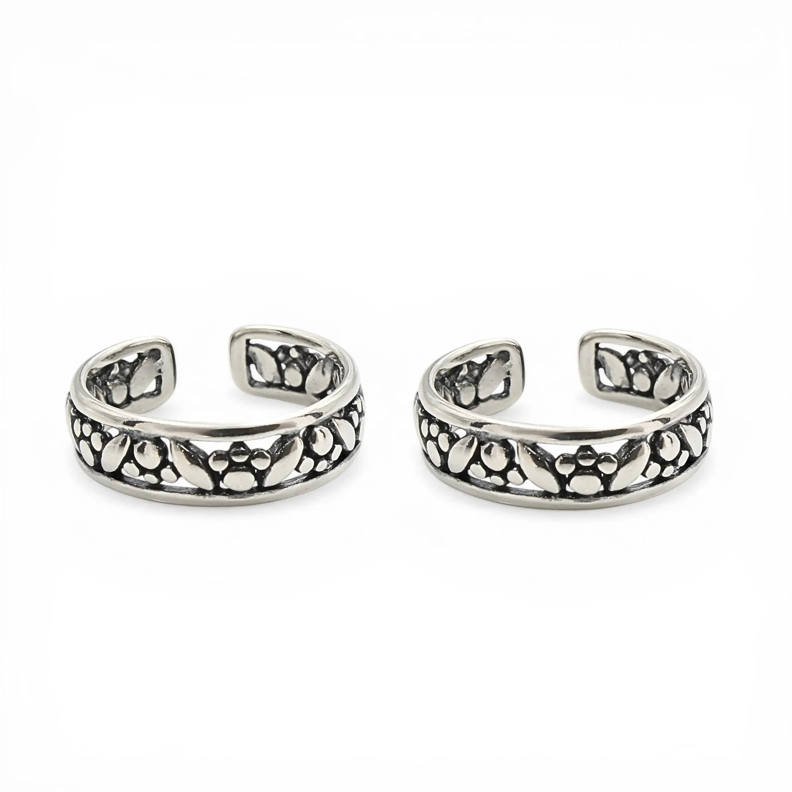 925 Real Silver Women Cutwork Antique Toe Ring - Pair - Image 3