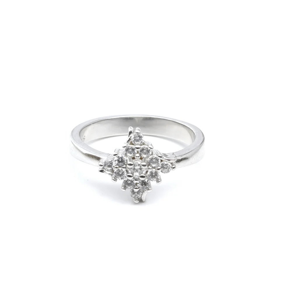 925 Sterling Silver Delicate Bloom Stone Ring - Image 2
