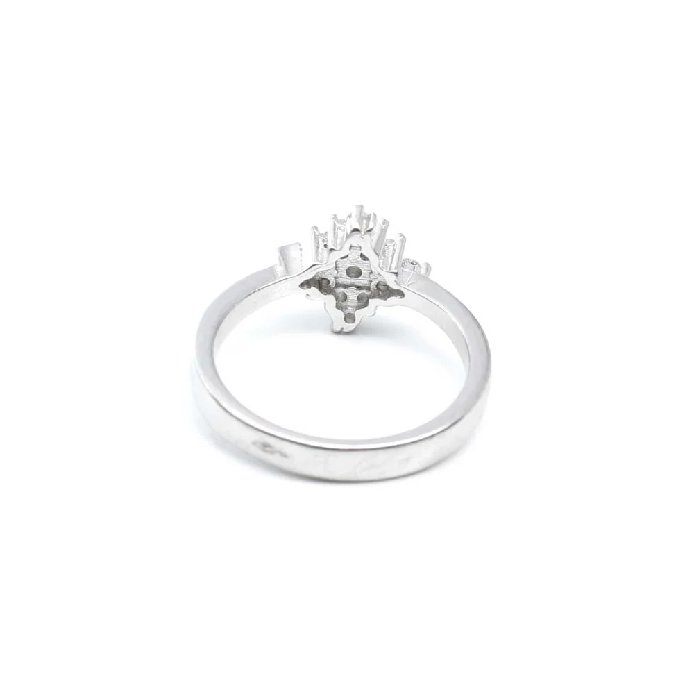925 Sterling Silver Delicate Bloom Stone Ring - Image 4