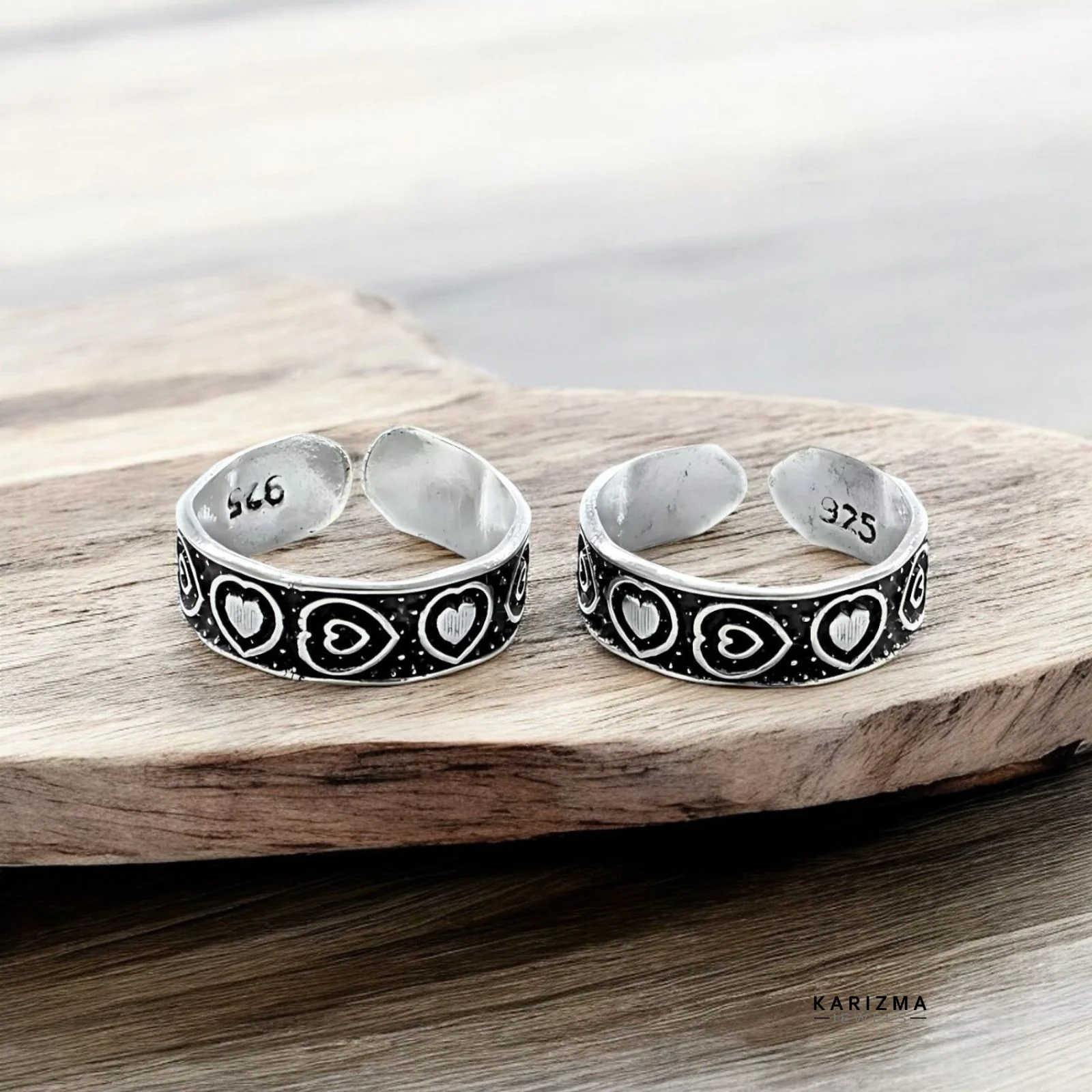 925 Sterling Silver Indian women Oxidized Lovely Heart foot toe rings band - Pair