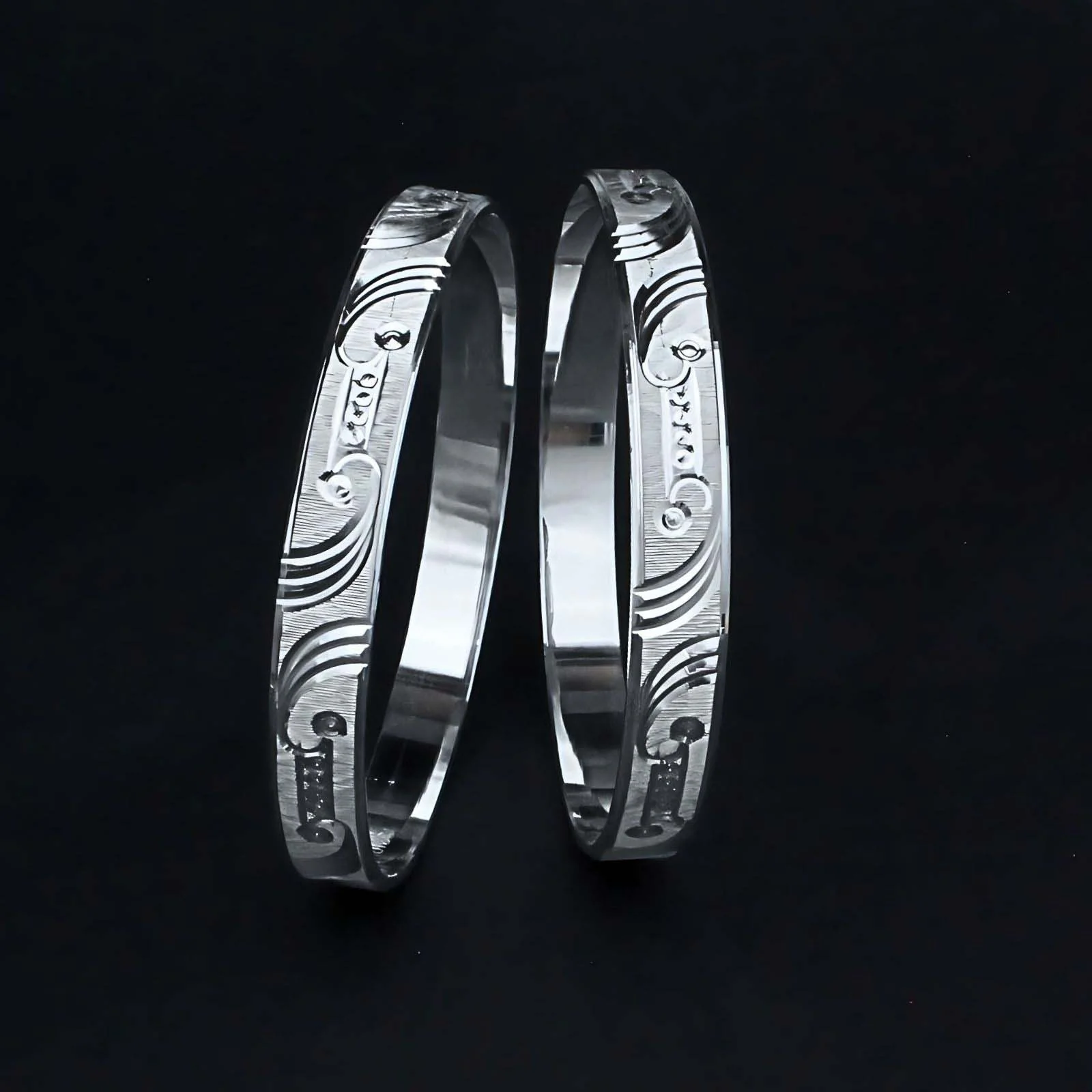 990 Real Silver Women Cultural design Bangles Bracelet (Kangan)- Pair - Image 2