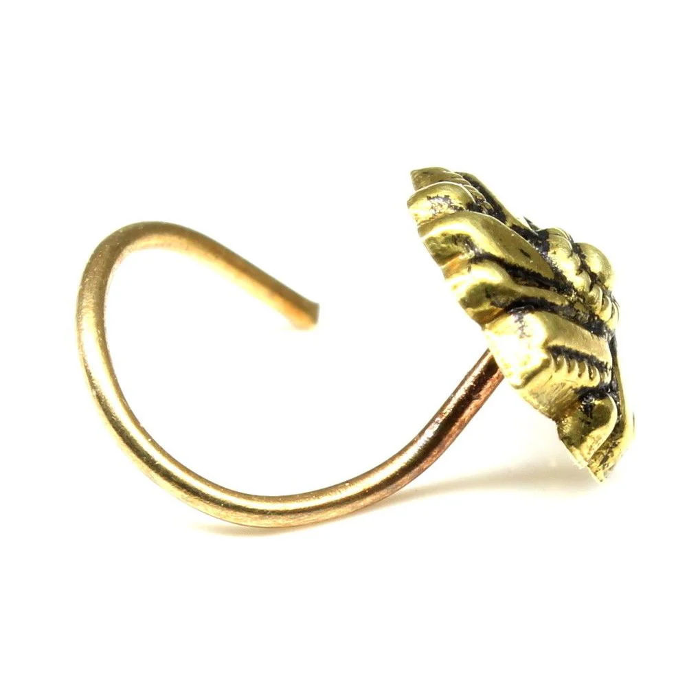 Floral gold finish nose ring/stud - Image 3