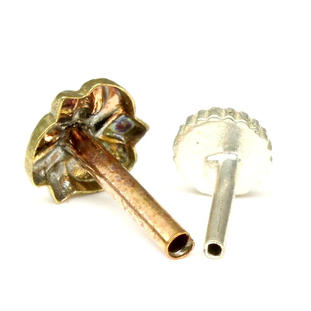Floral leaf design nose pin - Image 3