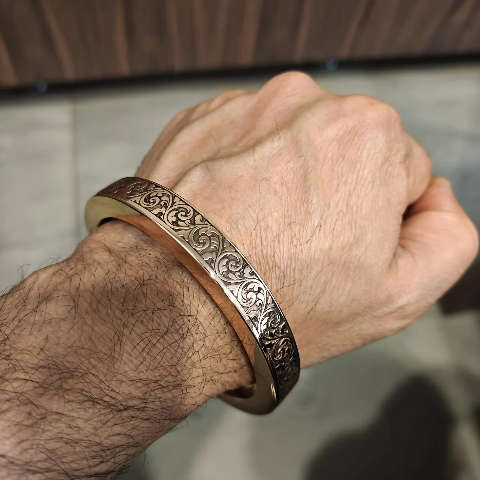 Heavy 180-200 Grams Jointless Engraved Copper Kada for Men - Image 5