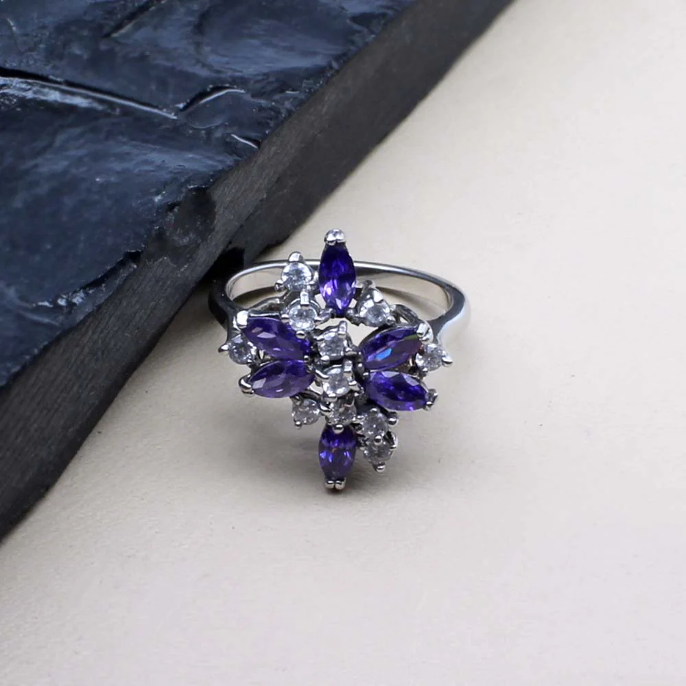 High-quality 925 Sterling Silver Violet white CZ women finger ring