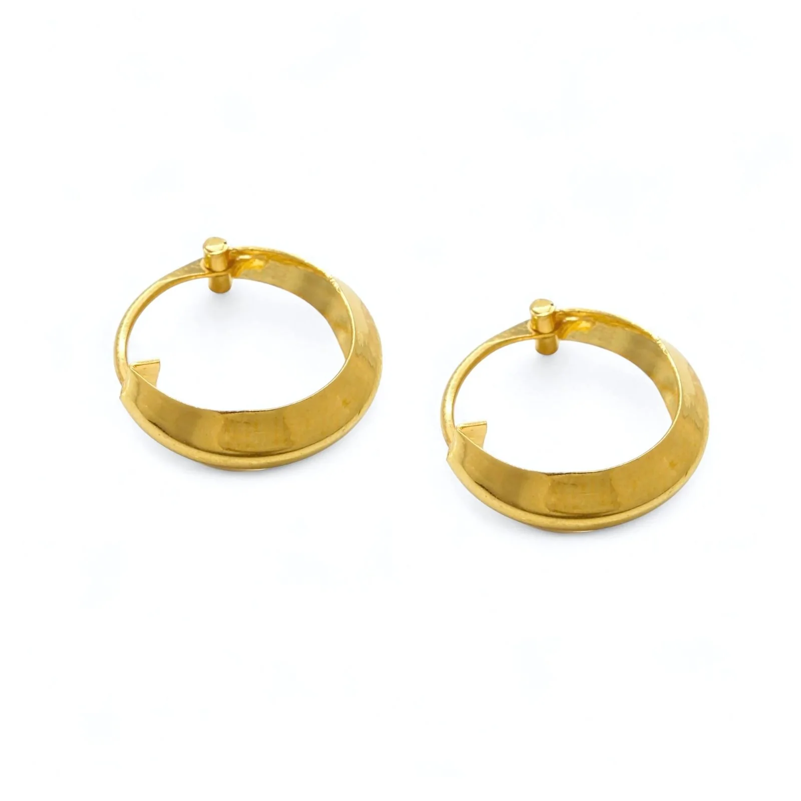 Indian hinged hoop V shape earrings 18k Solid Yellow Gold - Image 3