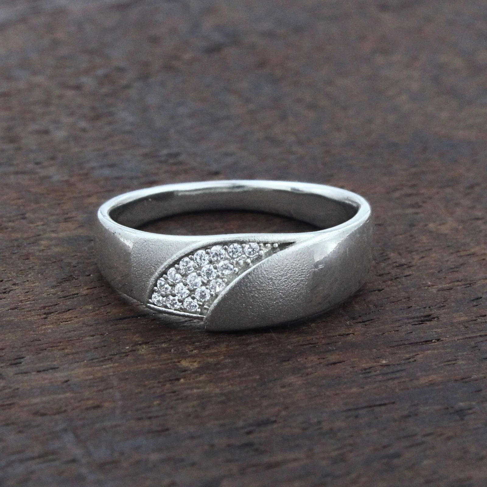 Luxury 925 Real Silver CZ Men's Wave Wedding Band Ring
