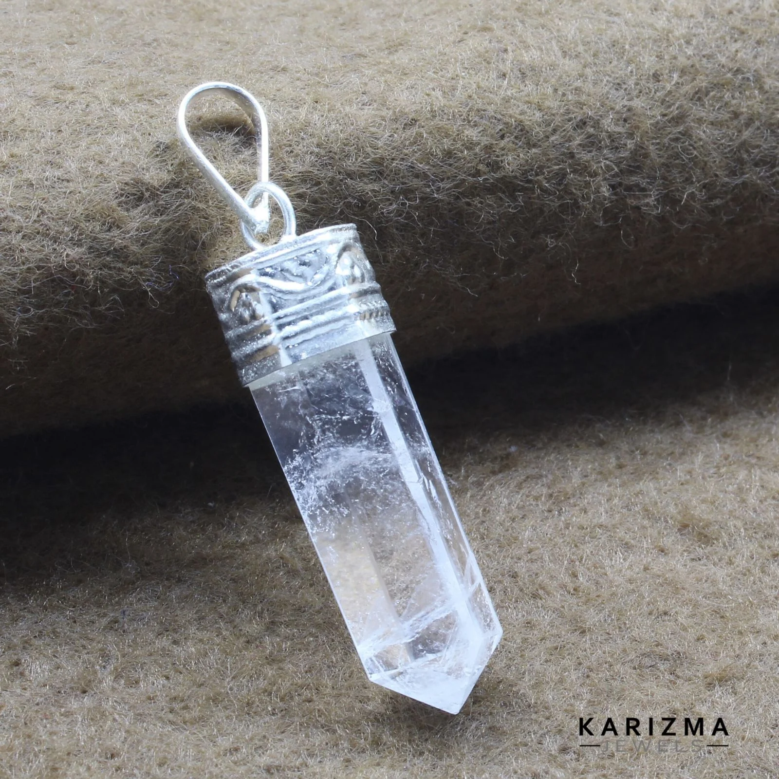 Minimalist Quartz Pencil Pendant – 21.8Ct Natural Point