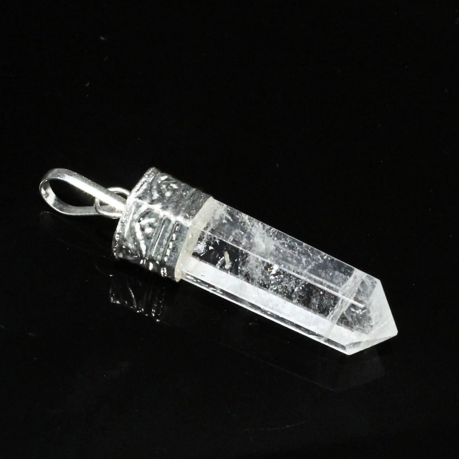 Minimalist Quartz Pencil Pendant – 21.8Ct Natural Point - Image 3