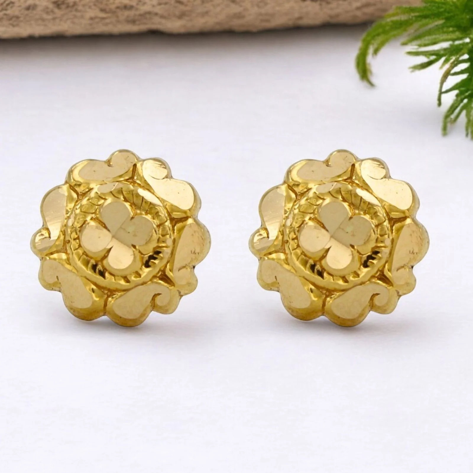 Handcrafted 18K Gold Screw Back Floral Nose\Ear Stud – Indian Nose Jewelry for Women