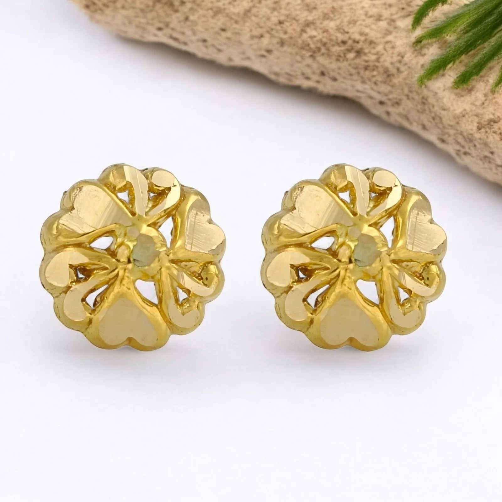 tiny 18K Gold Screw Nose\Ear Stud - Indian Nose Jewelry for Women