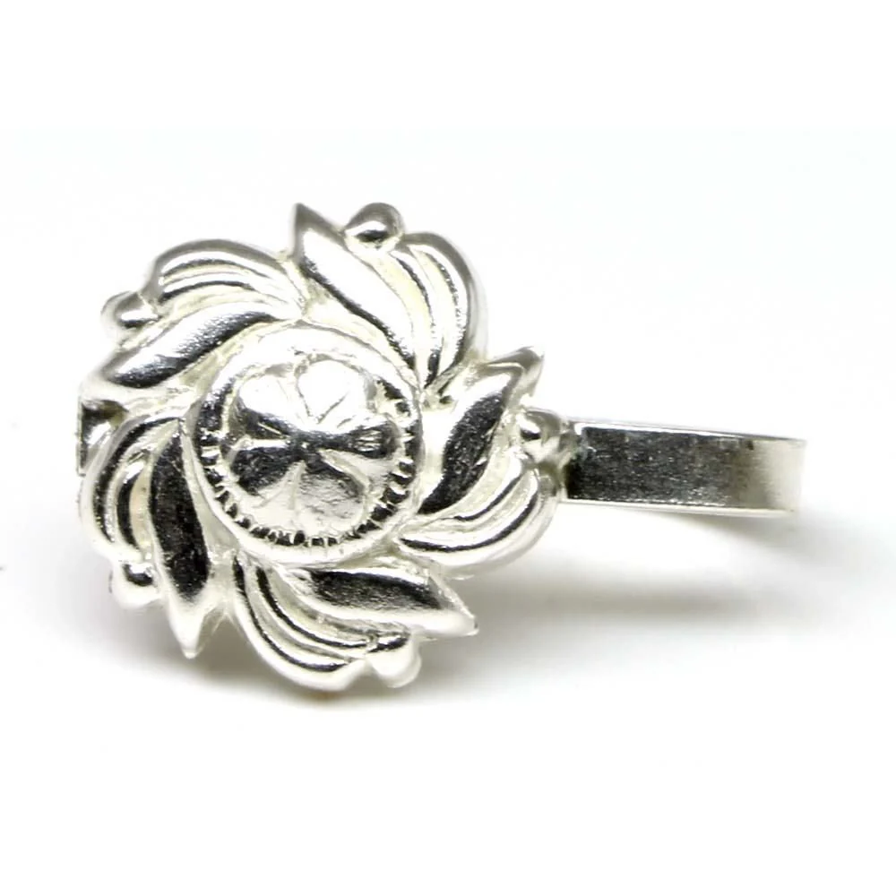 Starburst press-clip Silver Nose Pin - Image 2
