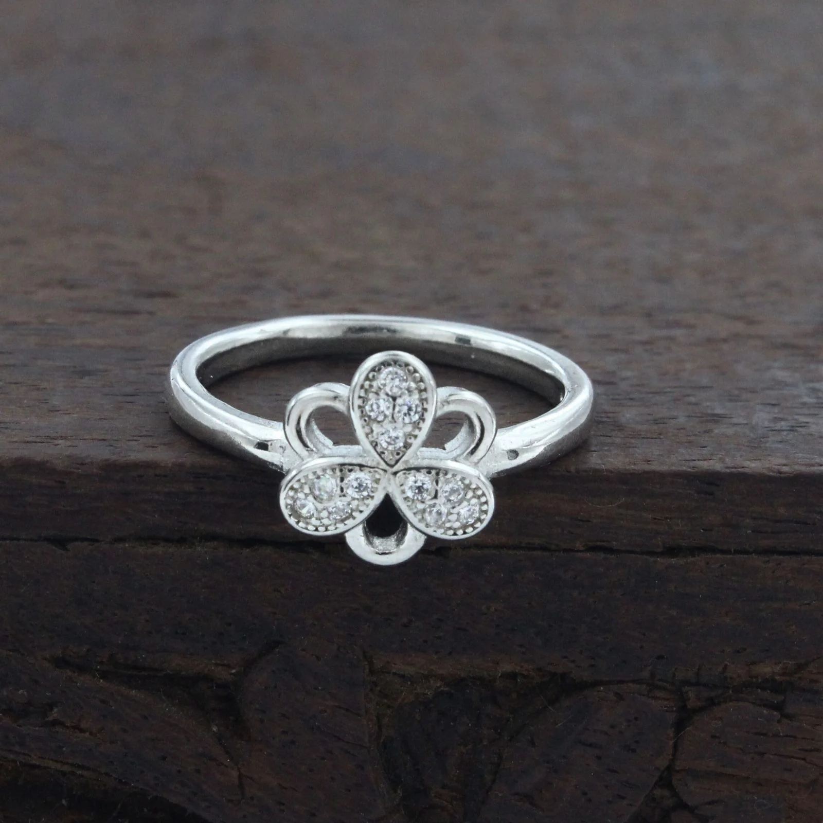 Timeless Floral 925 Real Silver White CZ Clover Ring