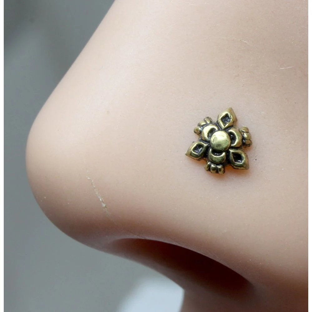 Tiny brass L bend nose pun - Image 2
