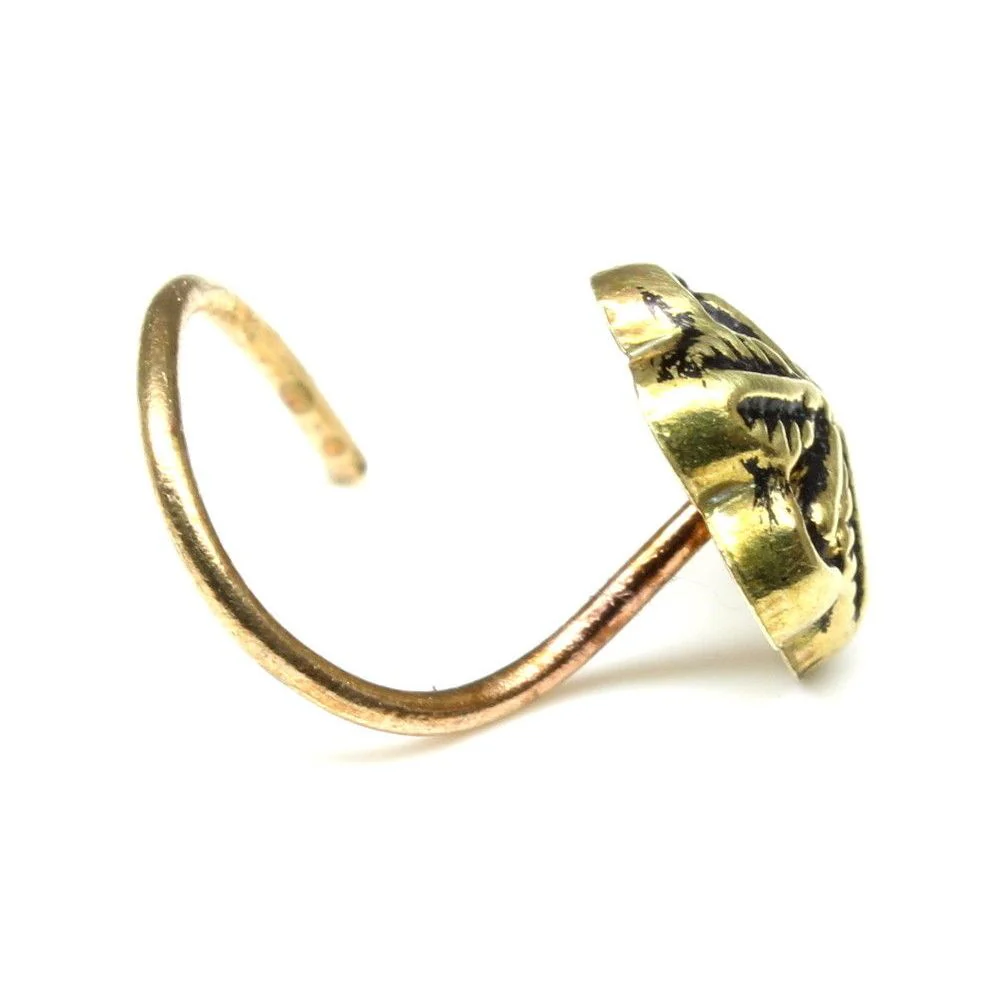 Tiny lotus flower design nose pin - Image 3