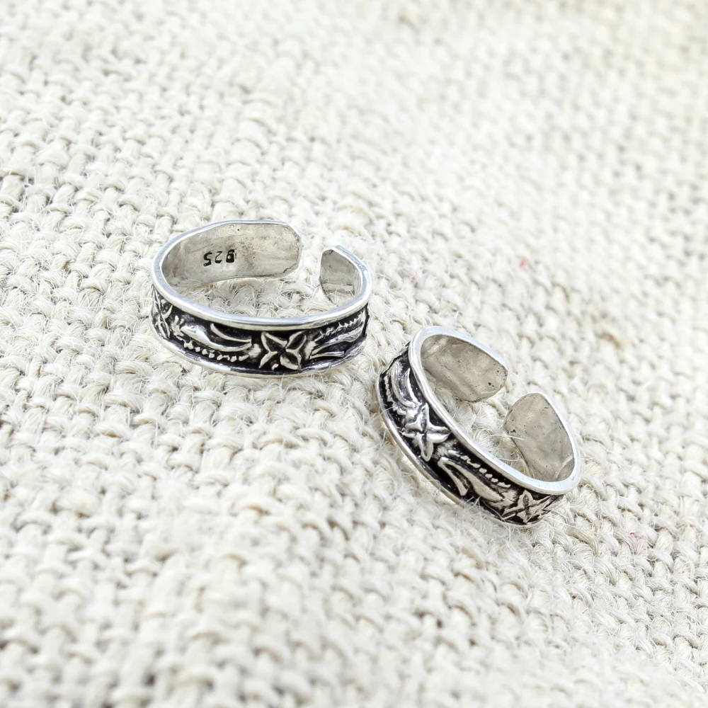 Trendy Real 925 Silver Oxidized foot toe rings band - Pair - Image 3