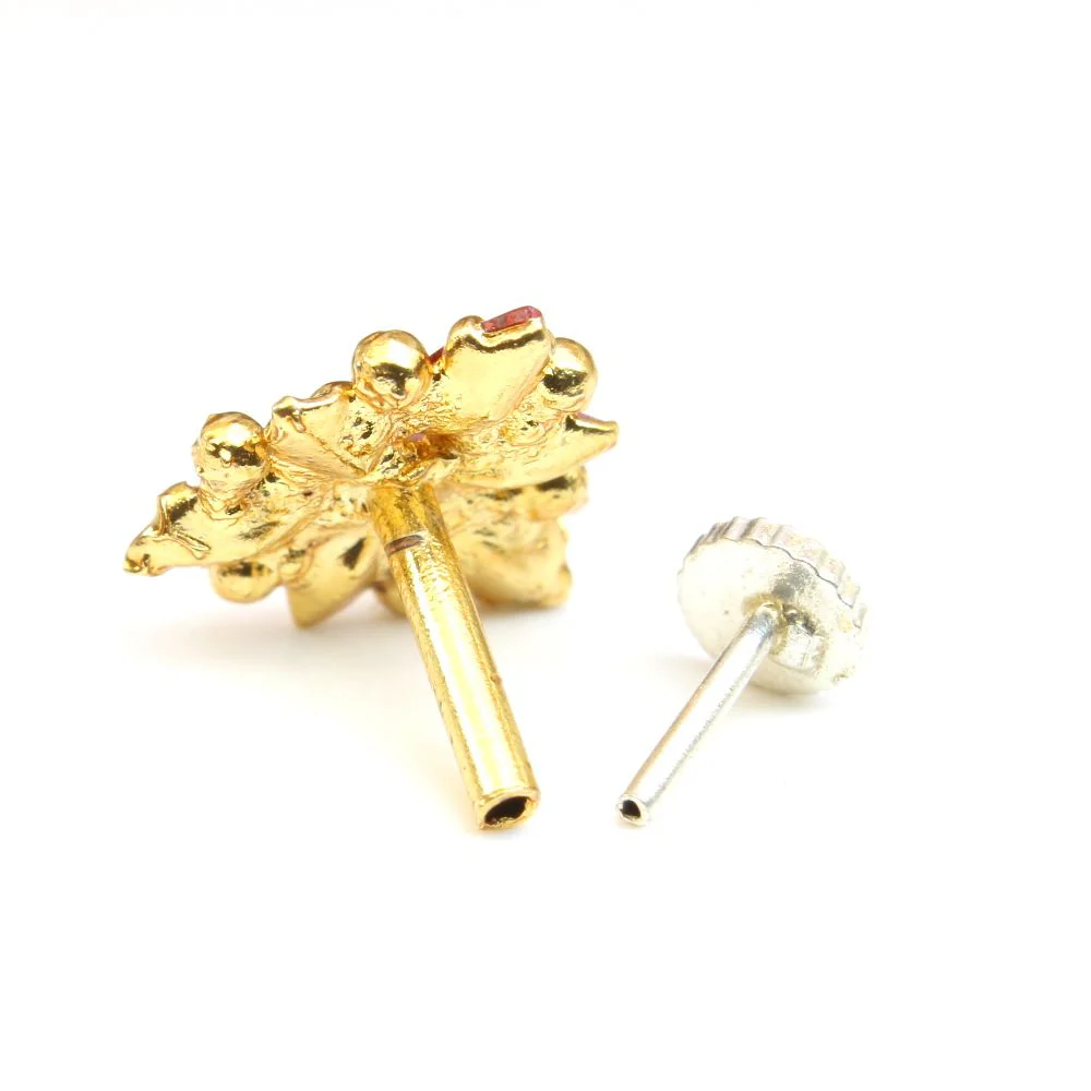 Triangle style Multi CZ nose stud - Image 3