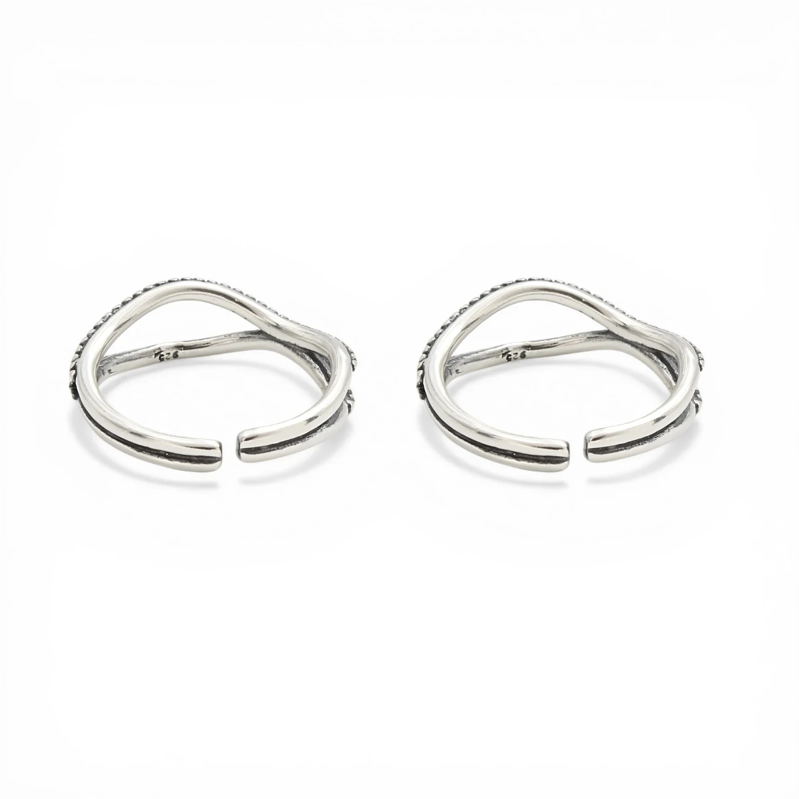 Unique 925 Real Silver Women Oxidized wave-inspired Toe Ring - Pair - Image 4