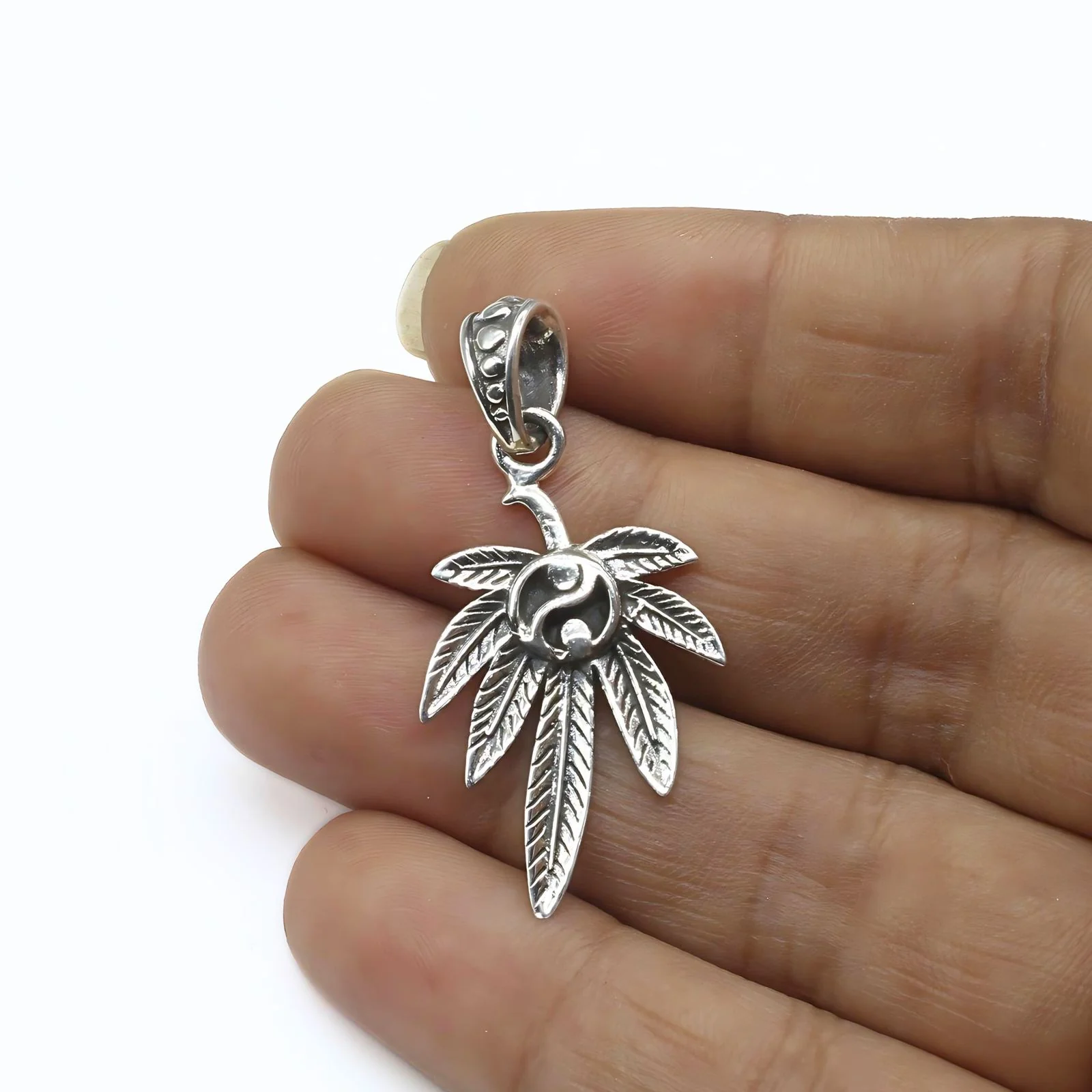 Unique Style Palm Tree Real Silver Unisex Pendant - Image 3